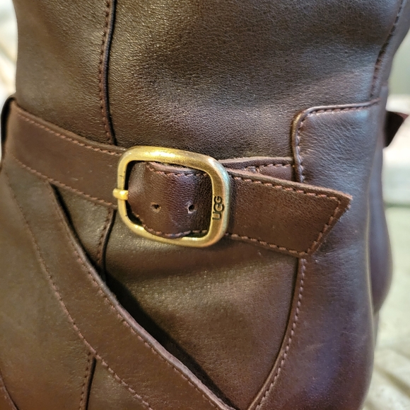 Ugg Australia Beryl Leather Riding Boots s/n 1005920 #387 - Picture 4 of 17